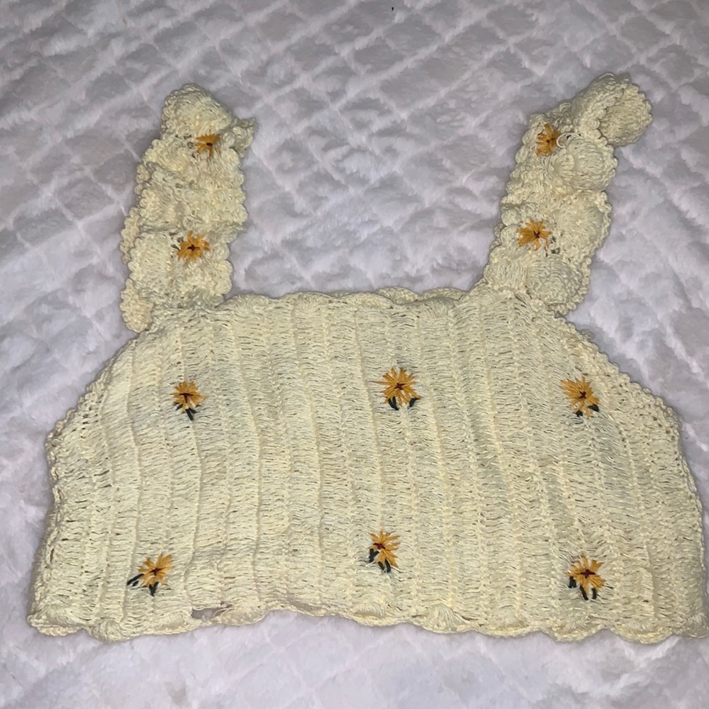 Crotchet Yellow Daisy Crop Top